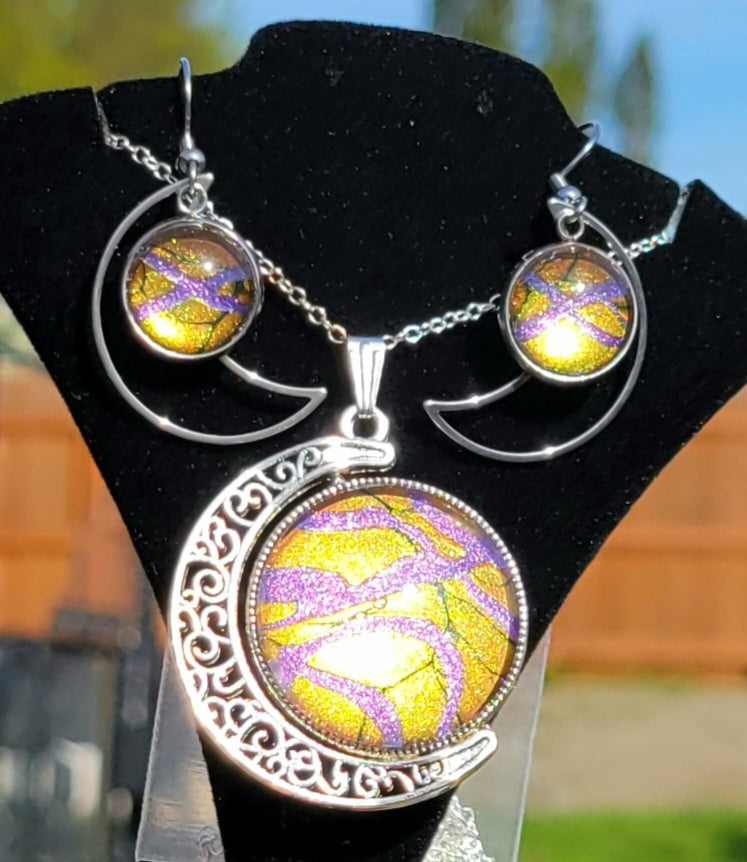 Handmade Fluid Art Earring and Necklace Set