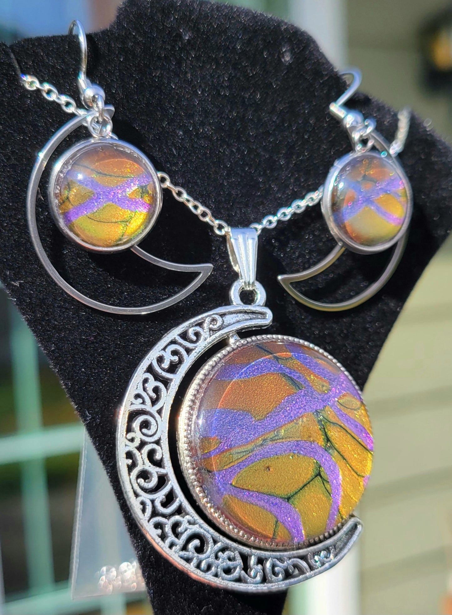 Handmade Fluid Art Earring and Necklace Set