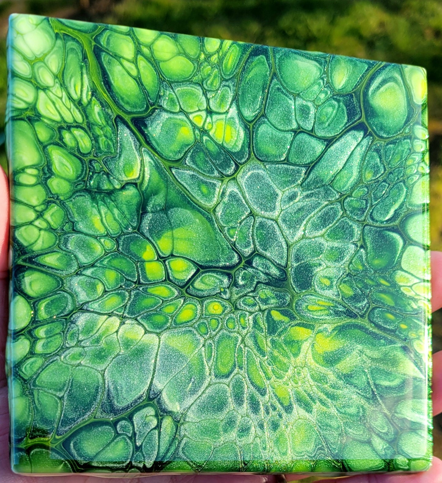 Fluid Art Bloom on a 4.25 inch Tile/Coaster with Cork Bottom