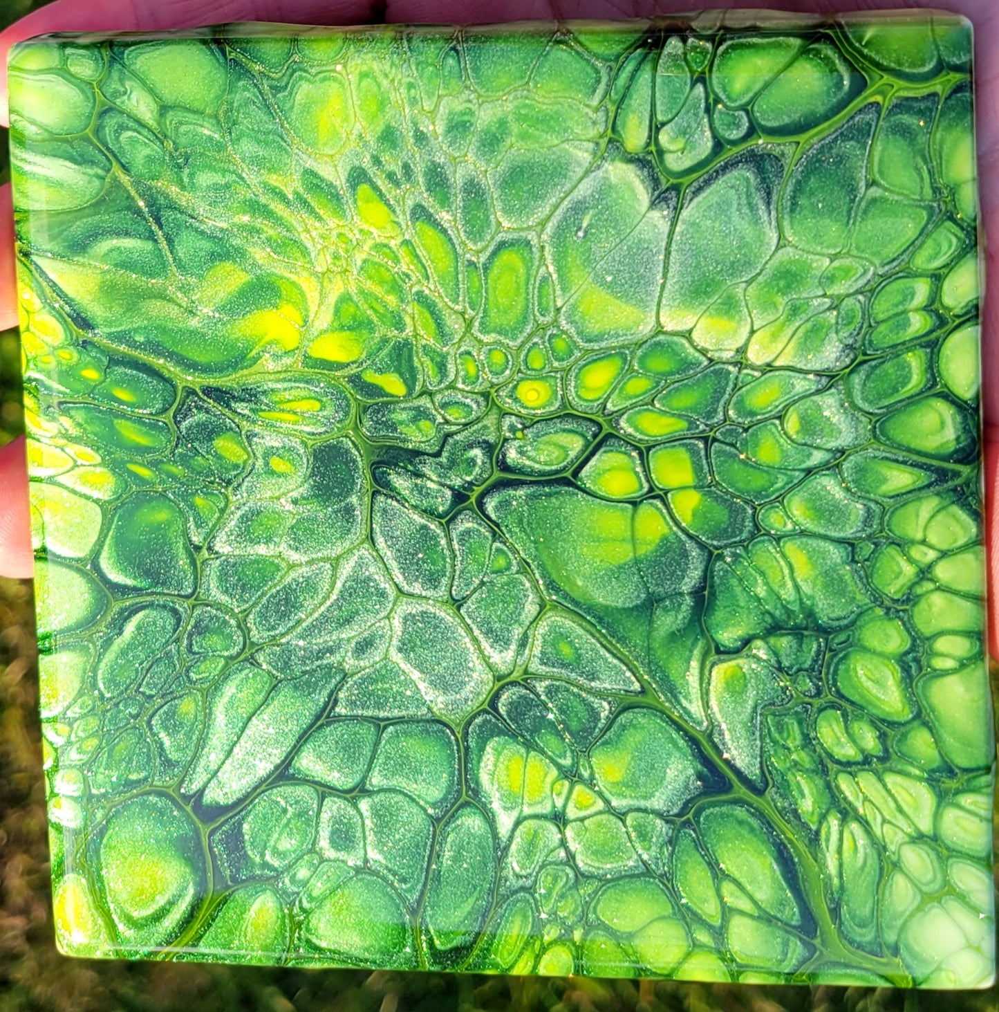 Fluid Art Bloom on a 4.25 inch Tile/Coaster with Cork Bottom