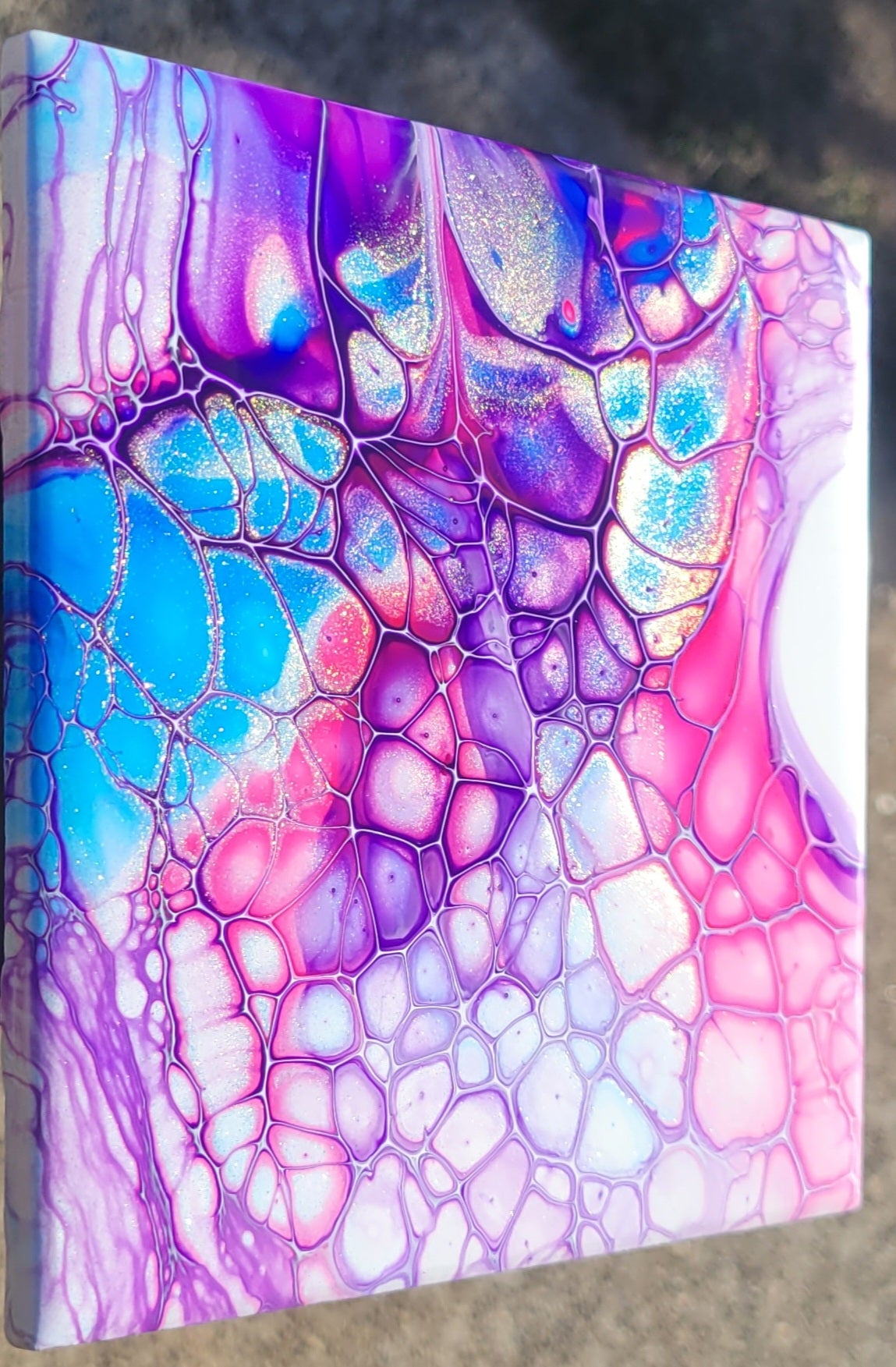 Fluid art on a 6 inch tile