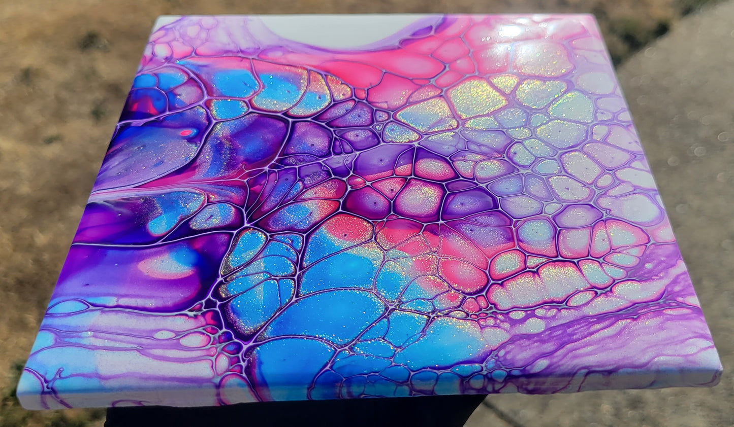 Fluid art on a 6 inch tile