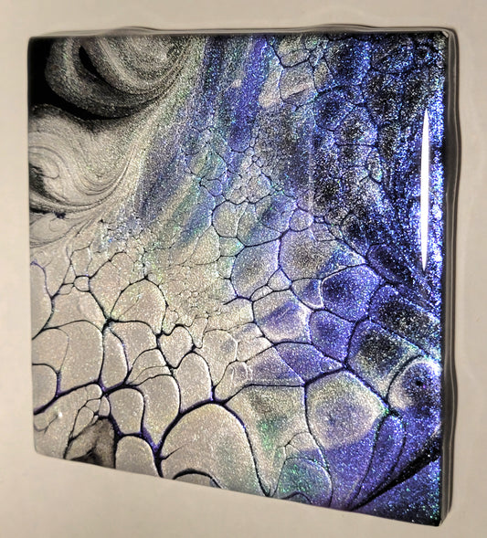 Fluid Art on 4.25 inch tile