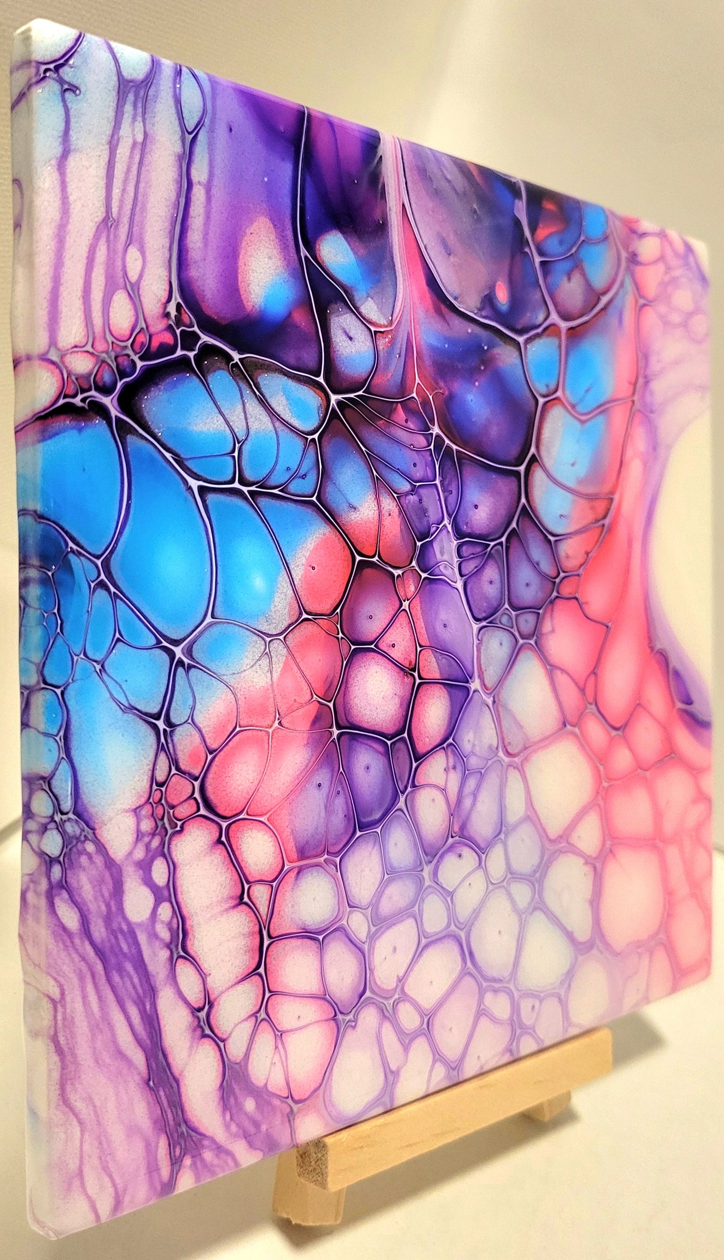 Fluid art on a 6 inch tile