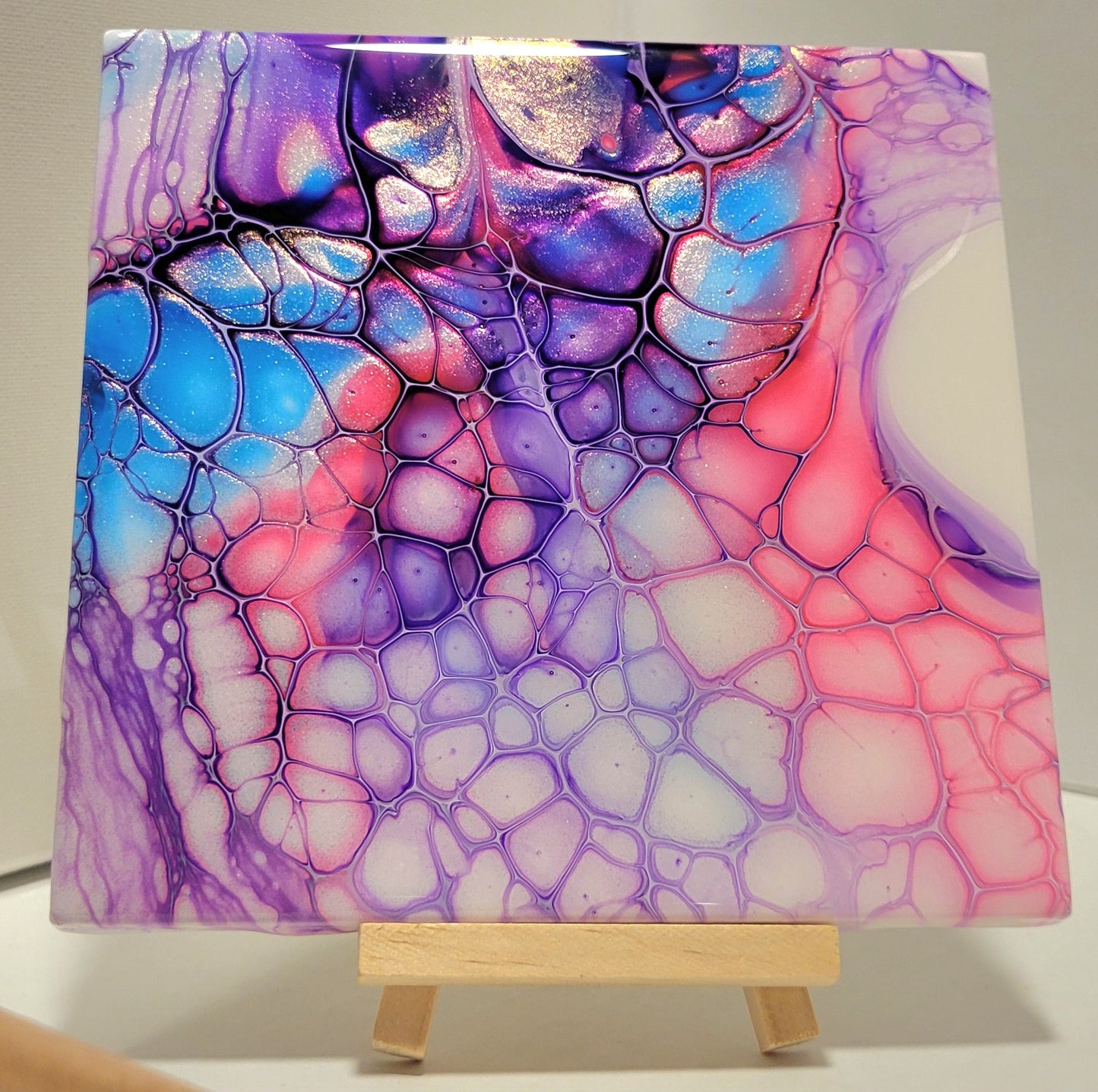 Fluid art on a 6 inch tile