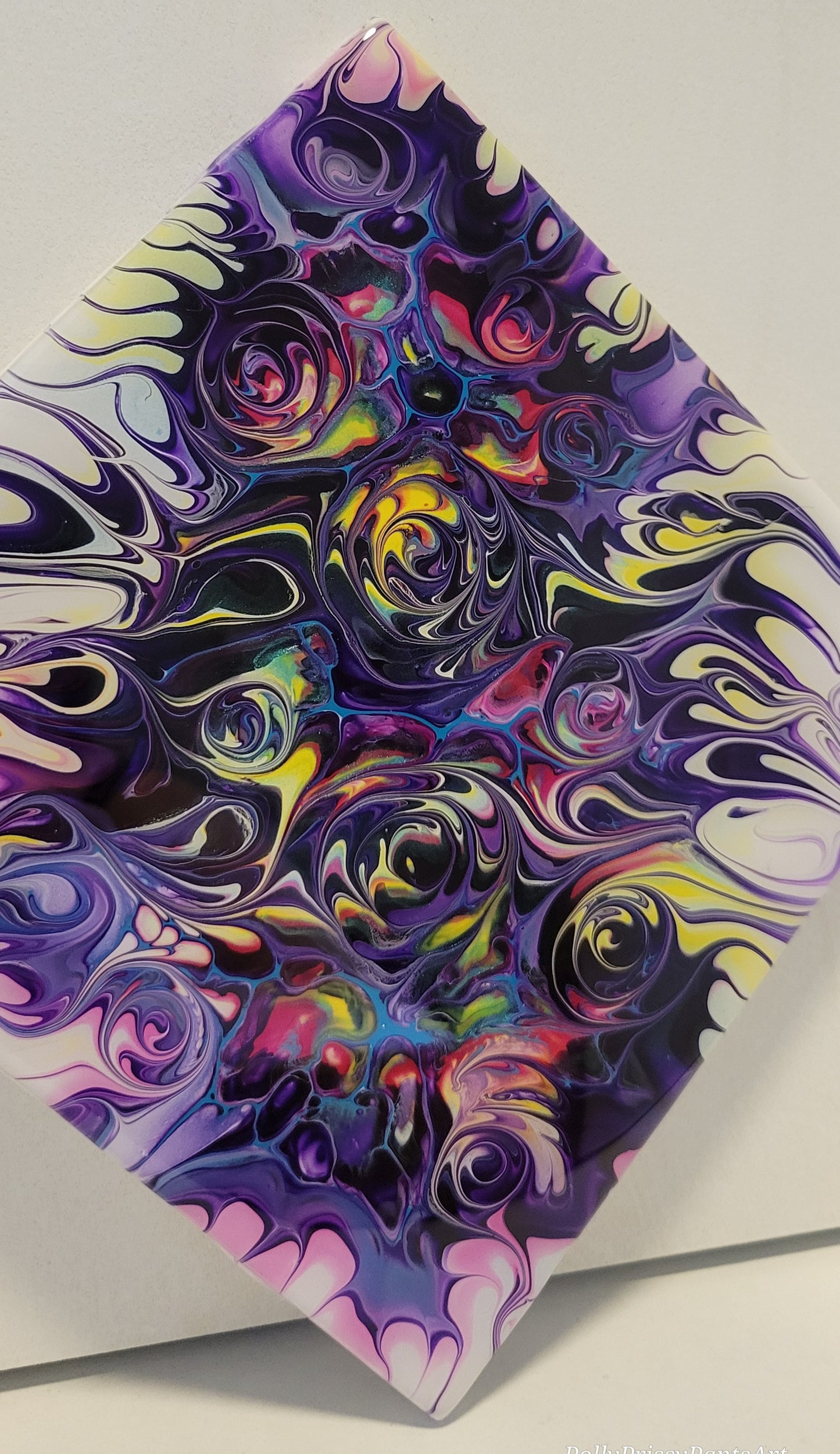 Fluid art on a 6 inch tile