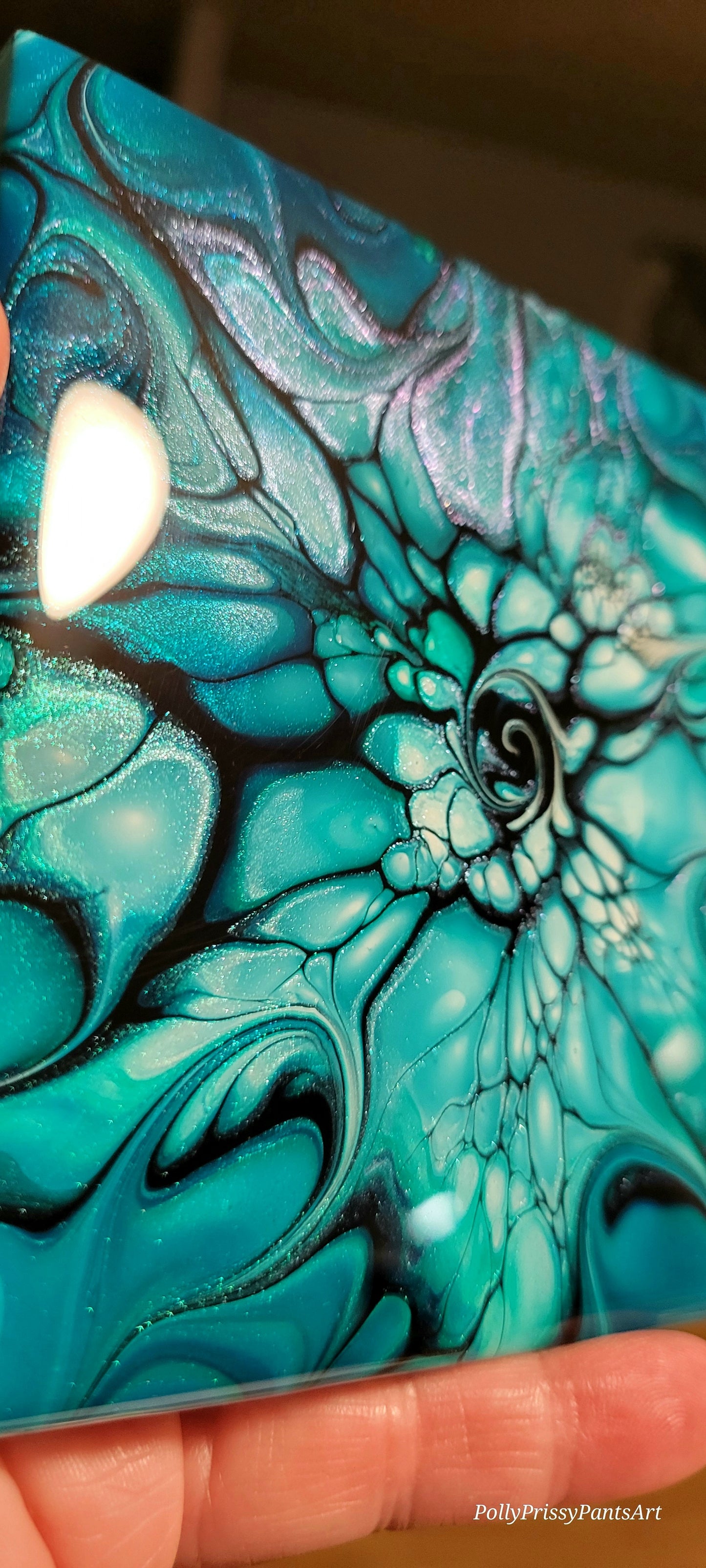 Fluid Art Bloom on 4.25 inch tile