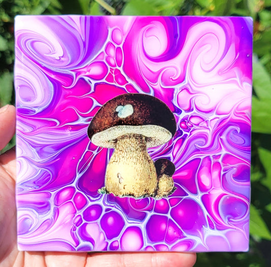 Fluid Art Bloom on a 4.25 inch Tile/Coaster with Cork Bottom