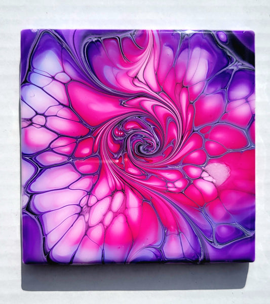 Fluid Art Bloom on a 4.25 inch Tile/Coaster with Cork Bottom